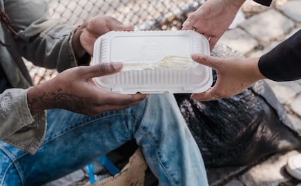 Pachuca retira a personas en situación de calle de puentes y ciclovías; organiza censo para brindar apoyo