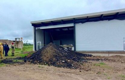 Derrumbe en túnel de huachicol deja un herido en Tlanalapa