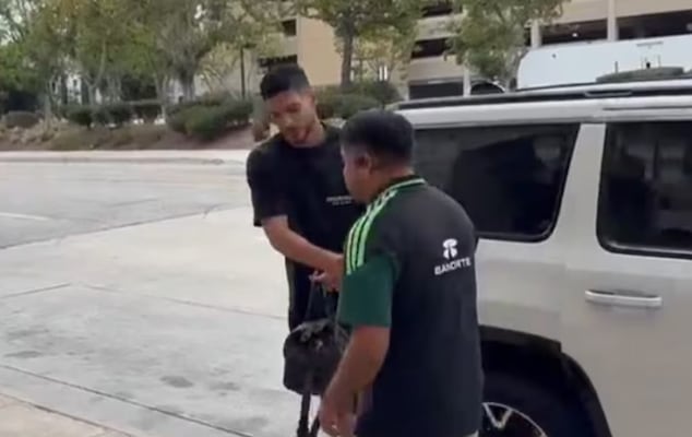 El hidalguense Raúl Jiménez se integra a la concentración de la Selección Mexicana en Pasadena 