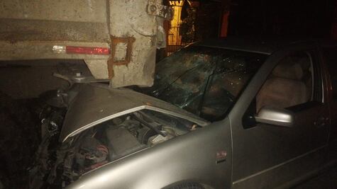 Choque en Huejutla deja a dos jóvenes heridos; uno de ellos conducía bajo los efectos del alcohol