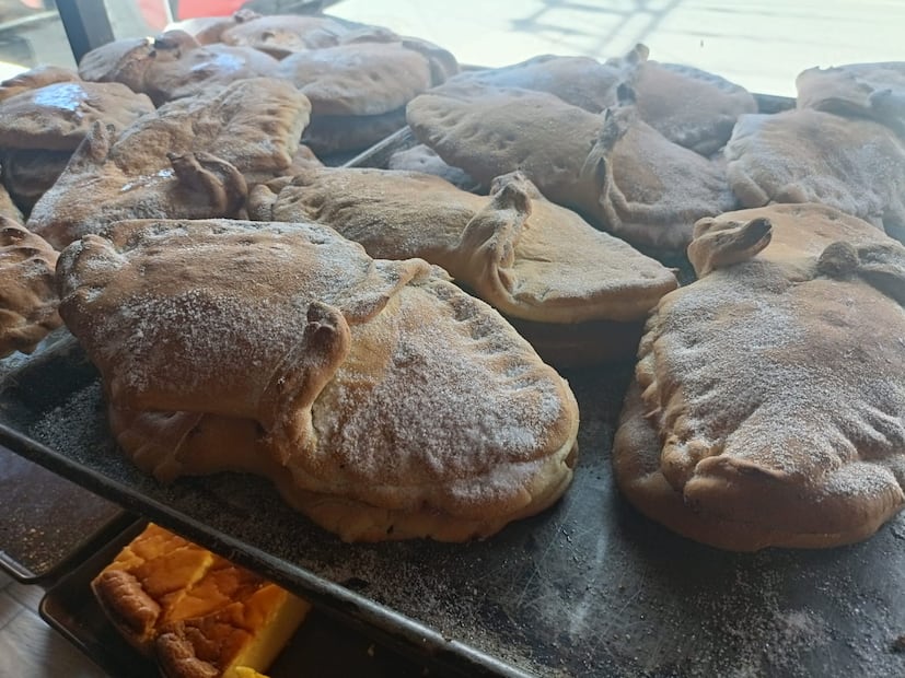 Con la llegada del Día de Muertos, las panaderías de Tulancingo  viven una de sus semanas más emblemáticas I  Foto: Grisel Lira