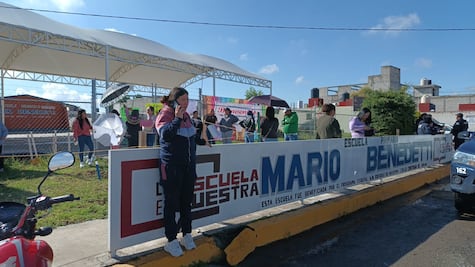 Padres cierran la primaria Mario Benedetti en Mineral de la Reforma por casos de violencia escolar