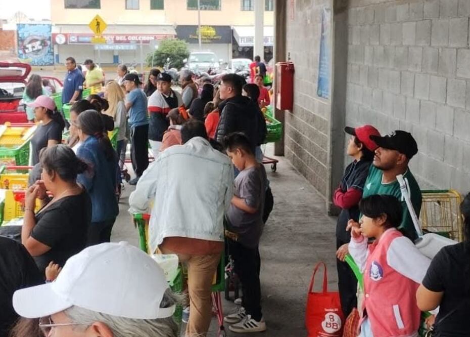 Miles de personas sufren por la falta de transporte en Tizayuca I Foto: Especial