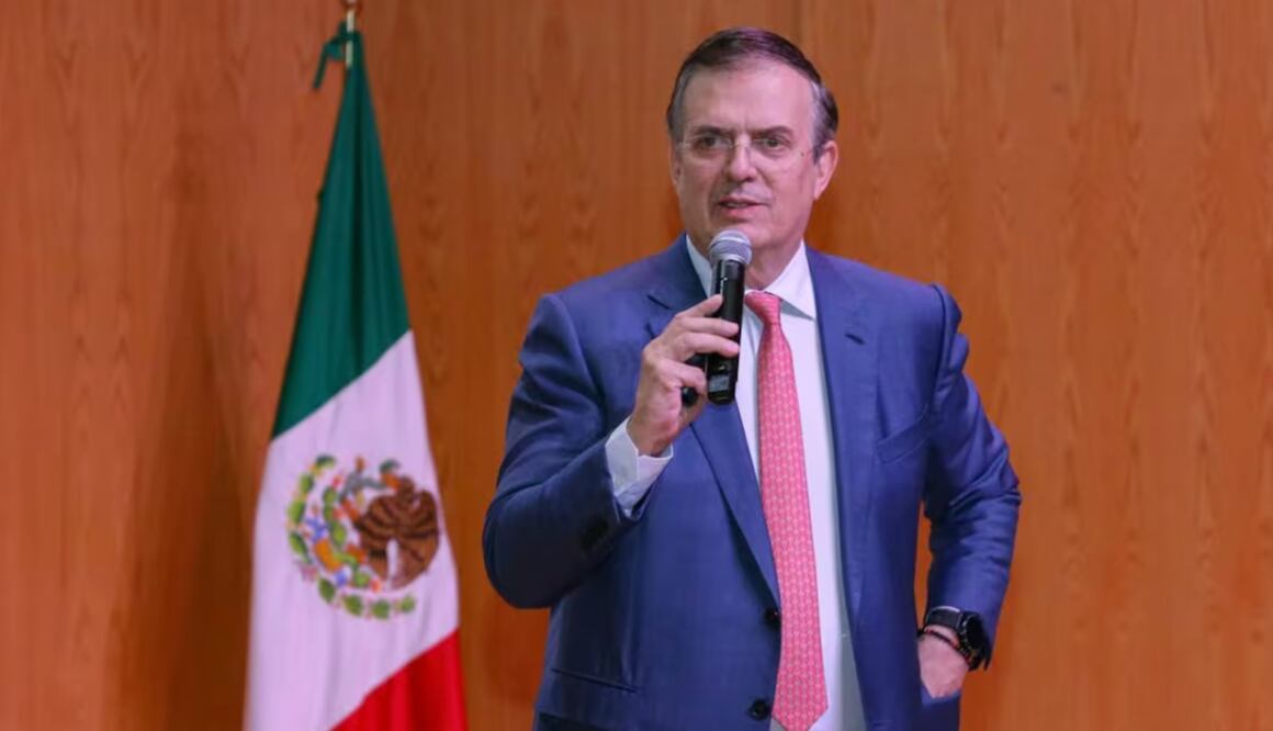 El secretario de Economía, Marcelo Ebrard, afirma que se encuentran preparados para todos los escenarios. Foto: Secretaría de Economía