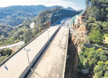 Real del Monte-Huasca por concluir los 9.4 Km de autopista; un año después de lo programado