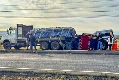 Choque por alcance deja un hombre muerto en la carretera Apan–Calpulalpan