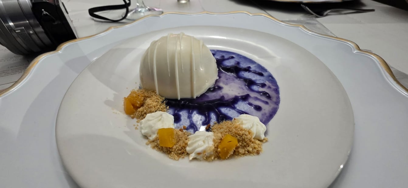 Alumnos de quinto cuatrimestre de la UTVM unidad Tezontepec de Aldama realizaron su Proyecto Integrador como homenaje al maestro Byron Gálvez. I Foto: Cortesía