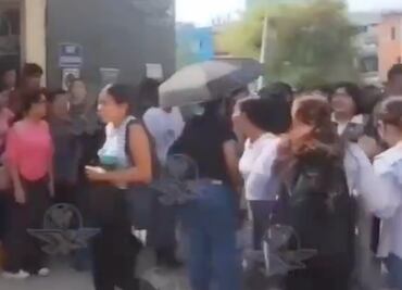Alumnos se manifiestan en la UTHH; exigen mejoras en condiciones del plantel