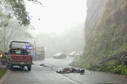 En la Sierra mueren hermanos cuando circulaban en motocicleta