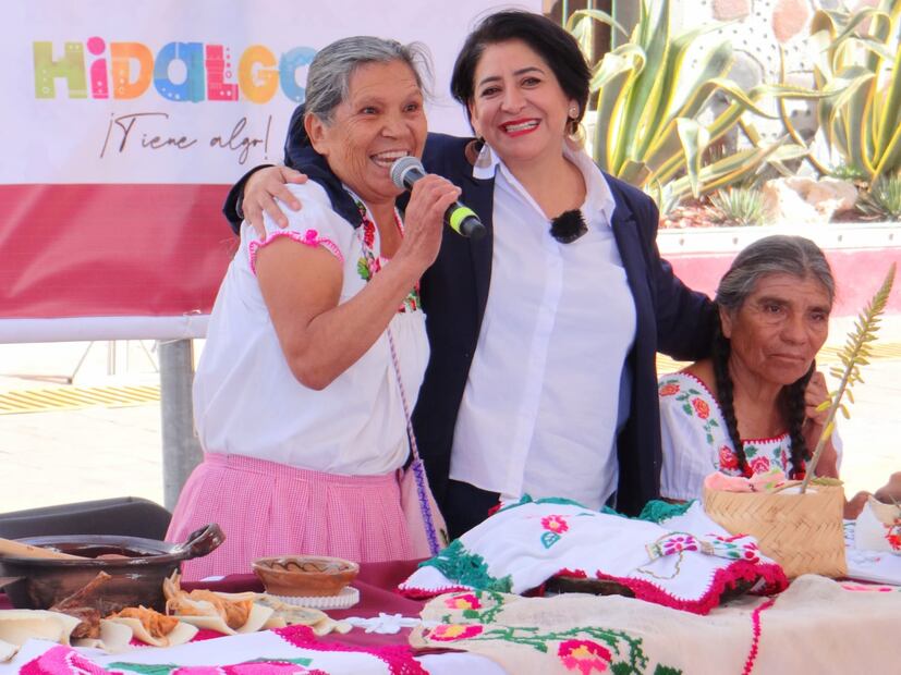 Reconocen a cocineras y cocineros Tradicionales en la Feria de Pachuca | Foto: Cortesía