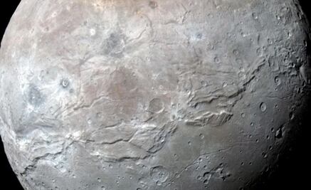 Nueva evidencia de un océano a gran profundidad en Plutón