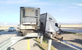 Tráiler se accidente y bloquea parcialmente el Arco Norte 