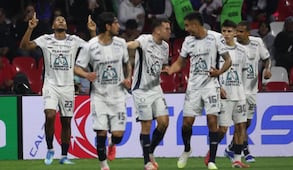 Tuzos golean a los Potros del Atlante
