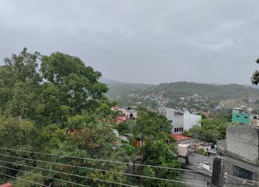 Alertan por posibles deslizamientos de tierra en sierra y huasteca