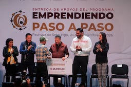 Entregan 760 apoyos a emprendedores hidalguenses