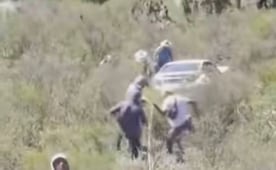 Vehículo cae a barranca de 100 metros en Ixmiquilpan; una persona resulta lesionada