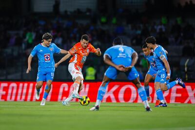 Cruz Azul sorprende y recibe elogios de Guillermo Almada