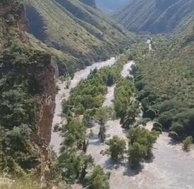 Desfogue de la presa Zimapán: autoridades monitorean y advierten sobre afectaciones