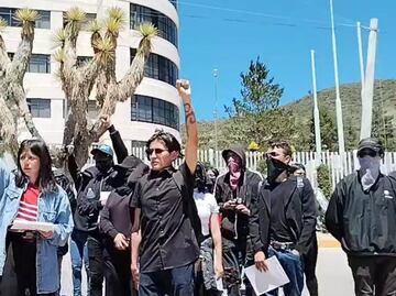 Estudiantes desconocen al Consejo Estudiantil Universitario