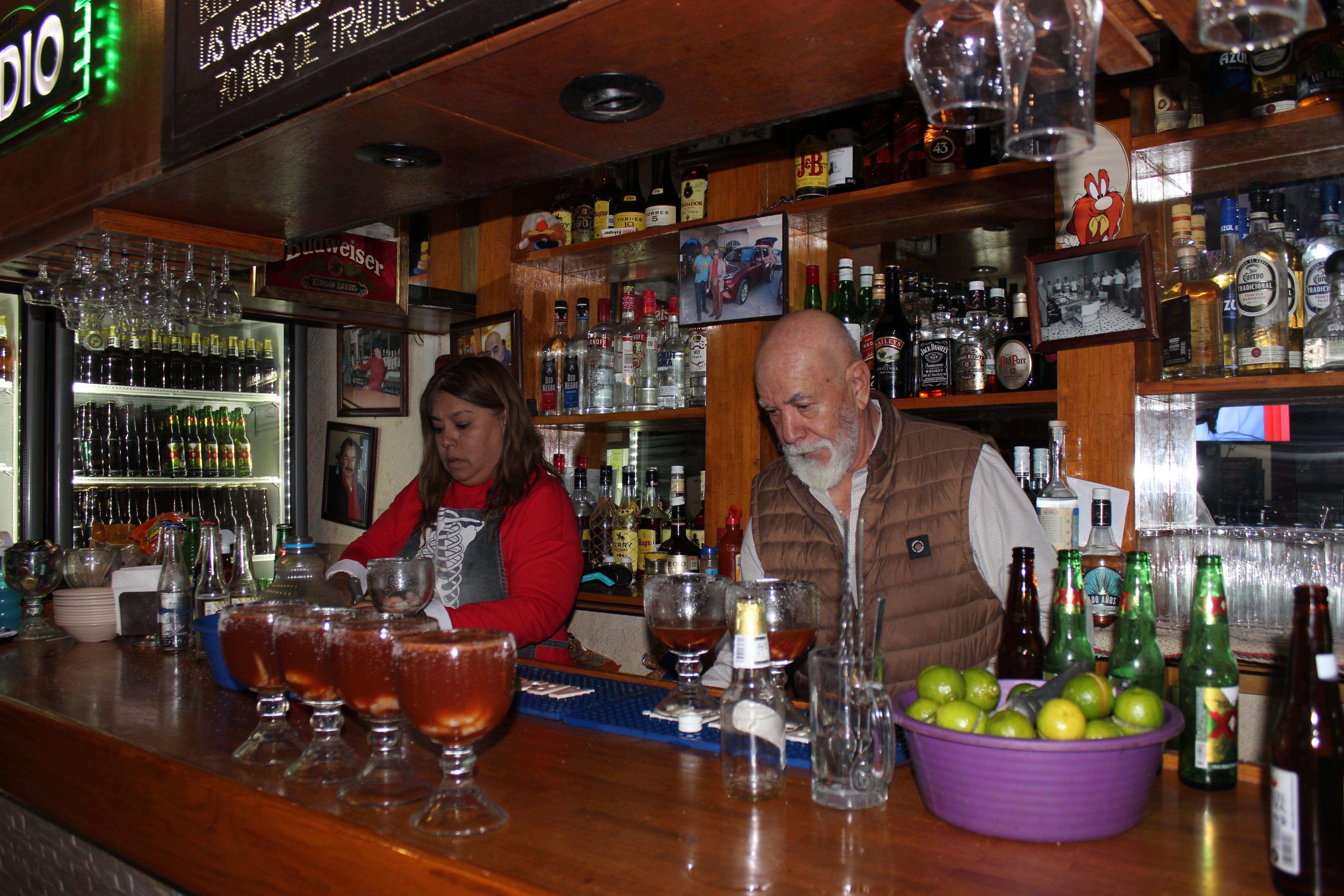 En Pachuca, Lluvia de Estrellas guarda medio siglo de historias detrás de la barra | Foto: cinthya Carbajal