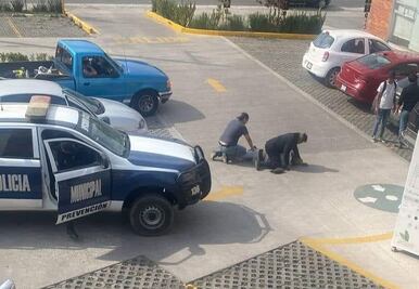 Detienen a hombre que agredió a mujer en plaza comercial de Tizayuca
