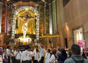 Esta noche se realiza la prosesión en honor al Señor de Jalpan en Ixmiquilpan