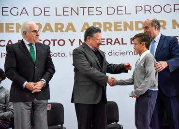 Julio Menchaca anuncia inversión de 300 millones de pesos en programa de calzado escolar