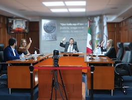 TEPJF revoca resolución sobre cinco días más para promotores de revocación de mandato