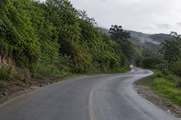 Denuncian aumento de asaltos en la carretera Atlapexco–Calnali; piden reforzar vigilancia