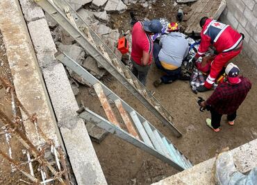 Tragedia en obra; albañil es aplastado por barda en Huejutla