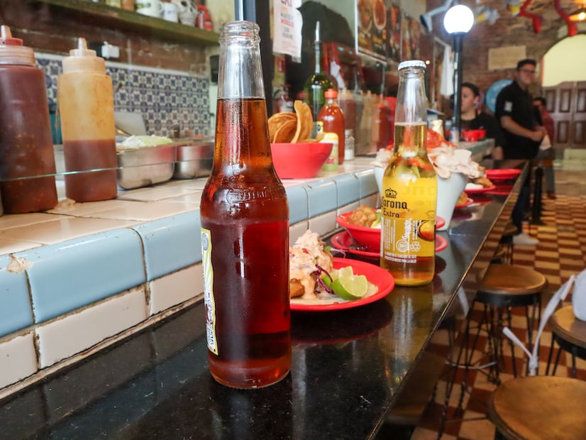 “El Regio”, casi un siglo de historia en la emblemática cantina de Pachuca | Foto: Josué Ortiz