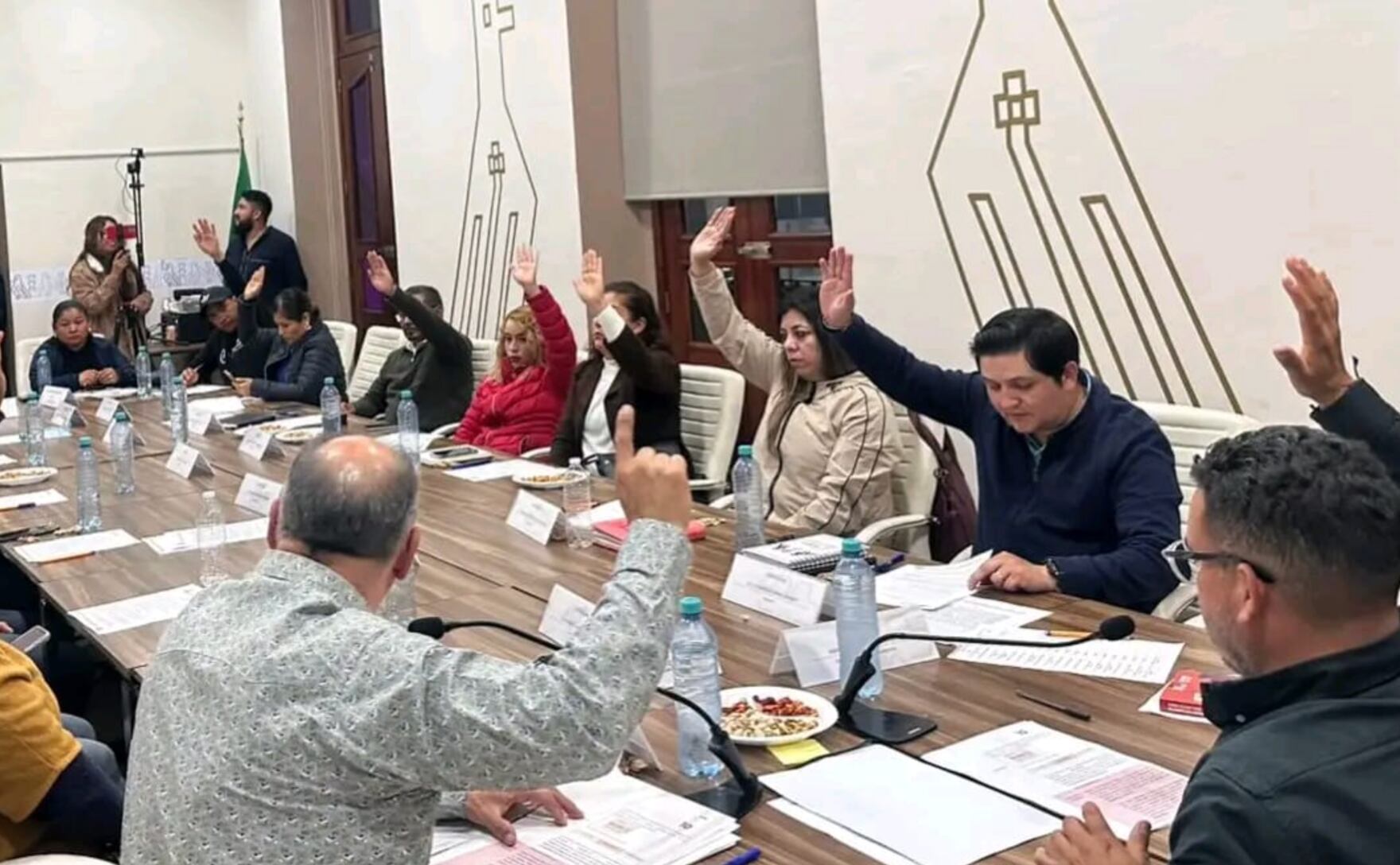 Regidor de Ixmiquilpan vota en contra de desaparición del Itaih | El ...