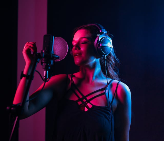 Lanzan concurso binacional “México Canta” para promover talento joven en la música
