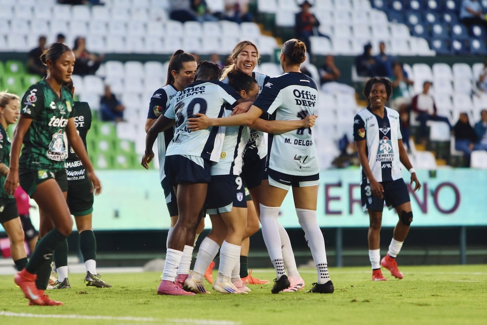 El cuadro femenil hidalguense se ubica entre los diez mejores equipos del mundo I Foto: FB Pachuca femenil
