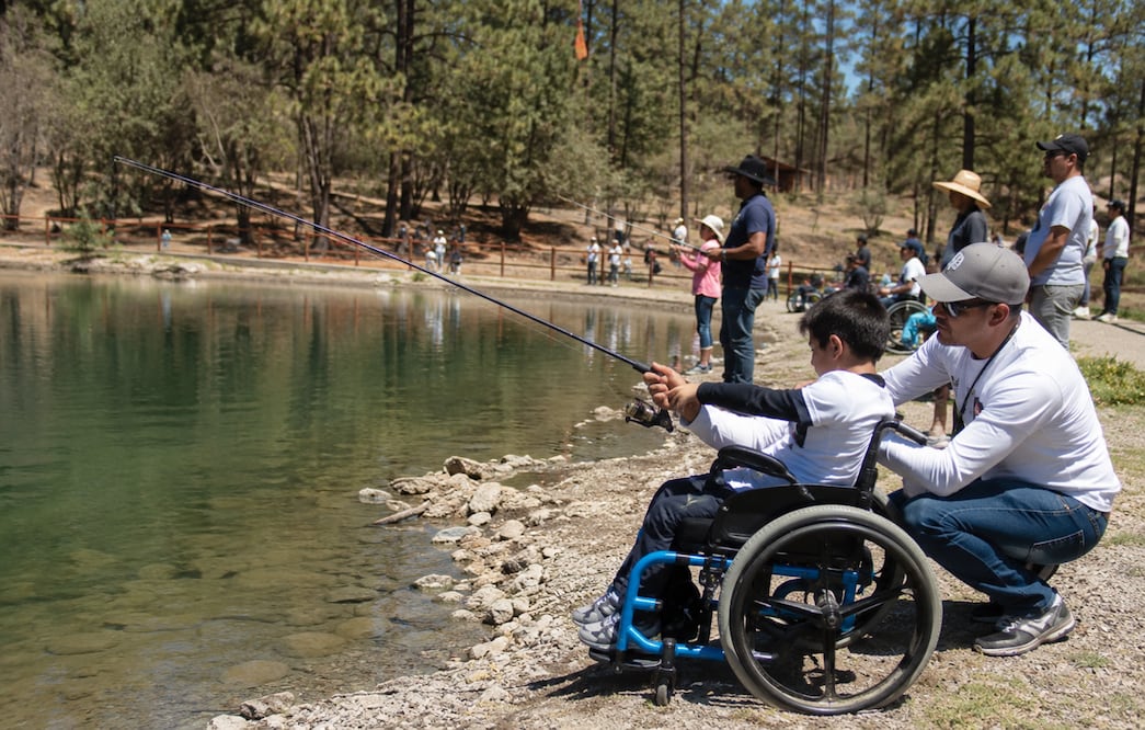 Huasca de Ocampo se alista para recibir el Campeonato Nacional de Pesca de Trucha Inclusiva | Imagen generada con IA