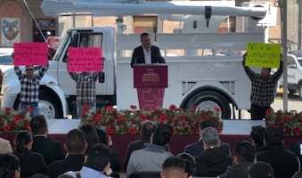 Rinden protesta autoridades auxiliares de Ixmiquilpan