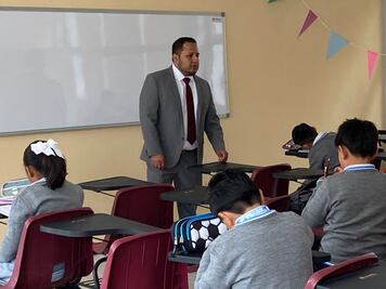 Instalarán mesas de diálogo por docentes que también fungen como regidores en Hidalgo