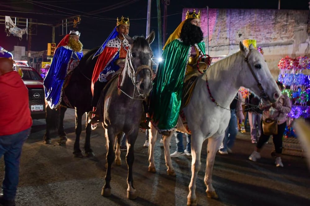 Tulancingo celebró a lo grande el Desfile de Reyes | Foto: especial