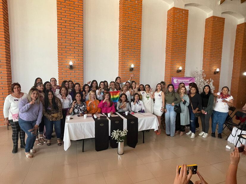 Presentan en Hidalgo la Agenda de Mujeres con Claudia Sheinbaum | Foto: Marco Carrillo