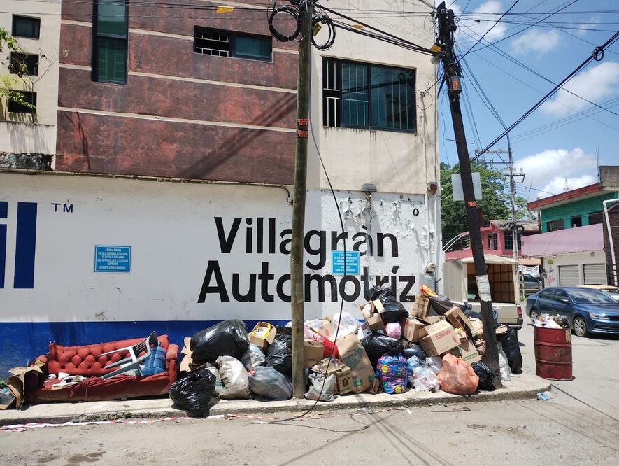 Derivado de algunas fallas en unidades del área de limpia pública, se suspendió el servicio recolector en algunas calles I Foto: Francisco Bautista