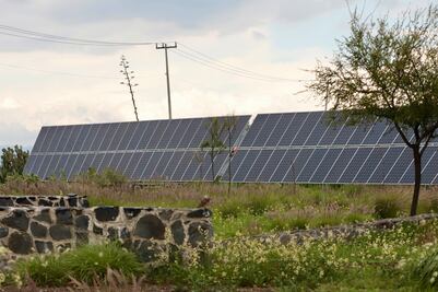 Nuevos parques fotovoltaicos se instalarán en Tecozautla, Singuilucan y Villa de Tezontepec
