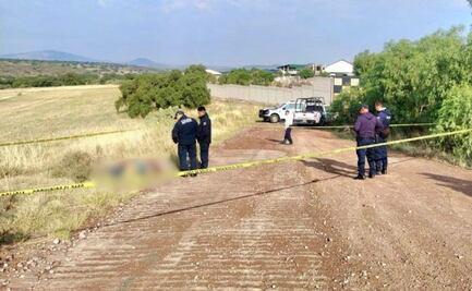 Hallan cuerpo de un hombre con herida en el cuello junto a la carretera Pachuca–Sahagún