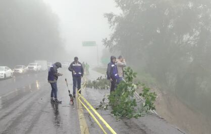 Siguen incomunicadas 155 localidades en Hidalgo