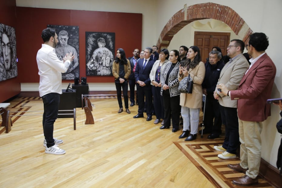 Una exposición donde la luz cambia por completo la obra | Foto: UAEH