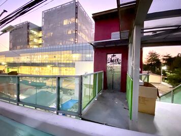 Sin funcionar, elevadores del Tuzobús para personas con discapacidad