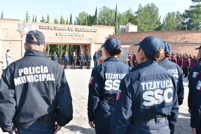 Entregan reconocimientos y estímulos a policías en Tizayuca
