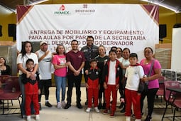 Entregan mobiliario a primarias de Actopan
