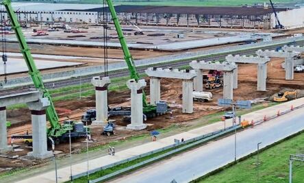 Avanza la vía férrea hacia Pachuca 