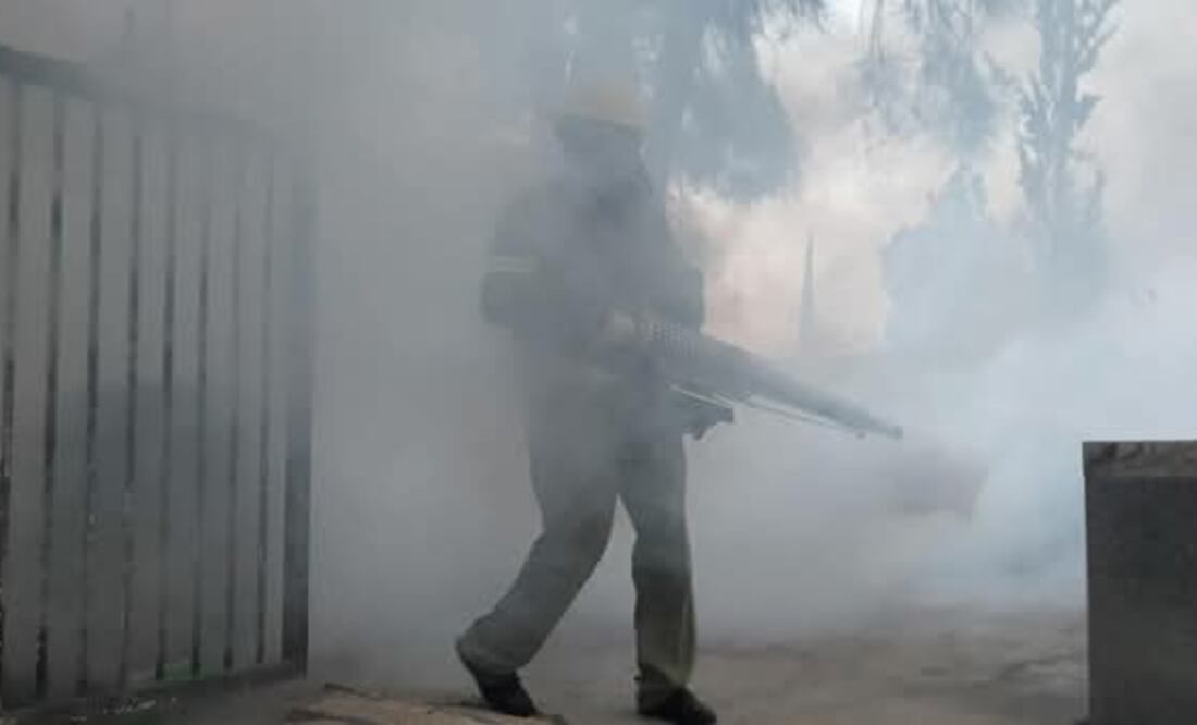 En total, en el estado de Hidalgo se registraron mil 614 casos positivos de dengue no grave y 242 de dengue con signos de alarma y grave.