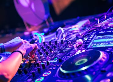 Música electrónica y naturaleza se encuentran en las Grutas de Xoxafi